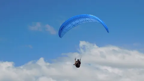 APCO Hybrid Paramotor — Detailansicht – Bild 4 von 6